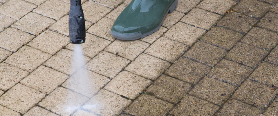 Pressure Washing Brantford - Slide 2